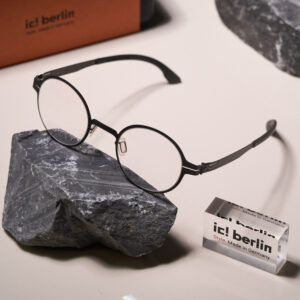 ic! Berlin wilhelm harbour black.45.25.145